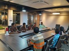 meeting_2